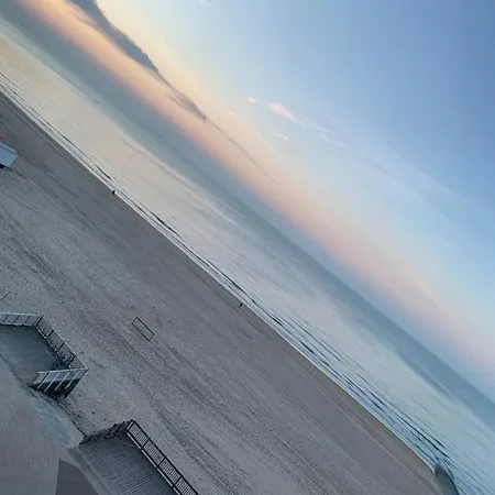 Super Appartement Sur La Digue Knokke Le Zoute *